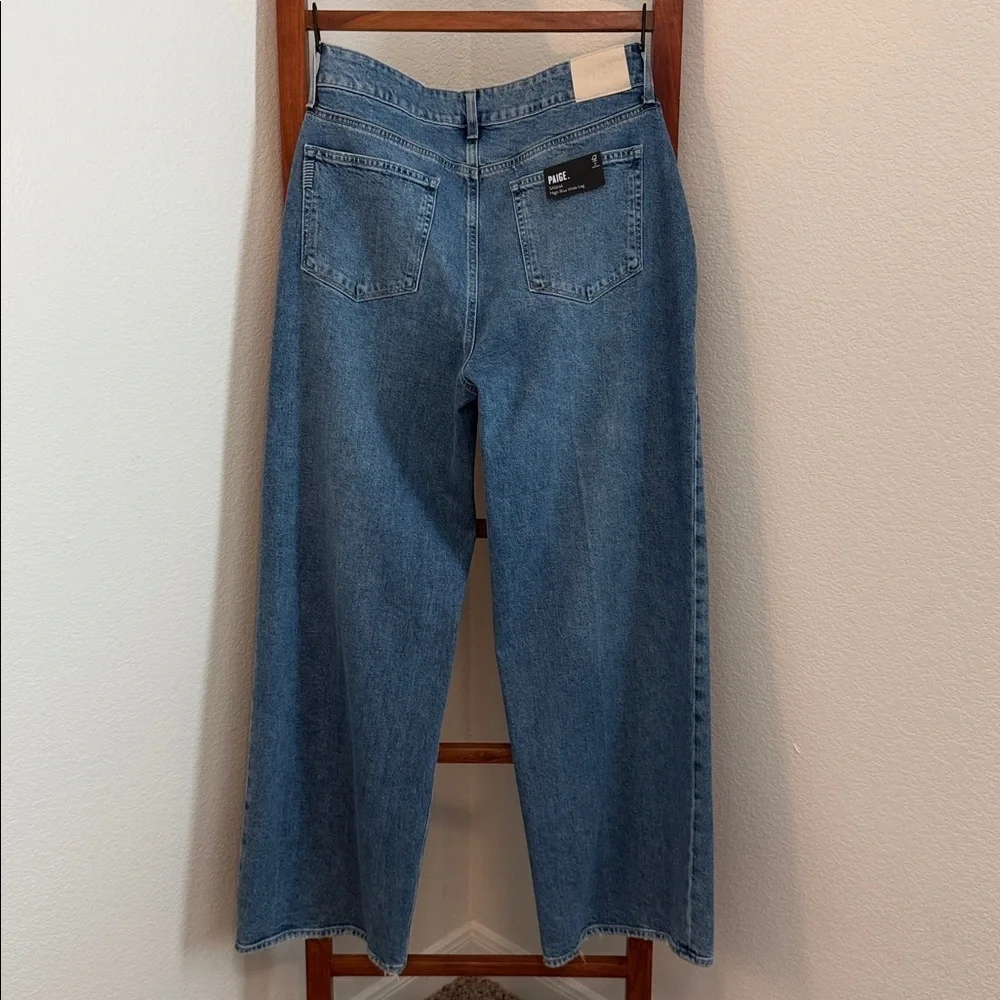 PAIGE Sasha High Rise Wide Leg Relaxed Jeans in Archive Size 33 NWT
